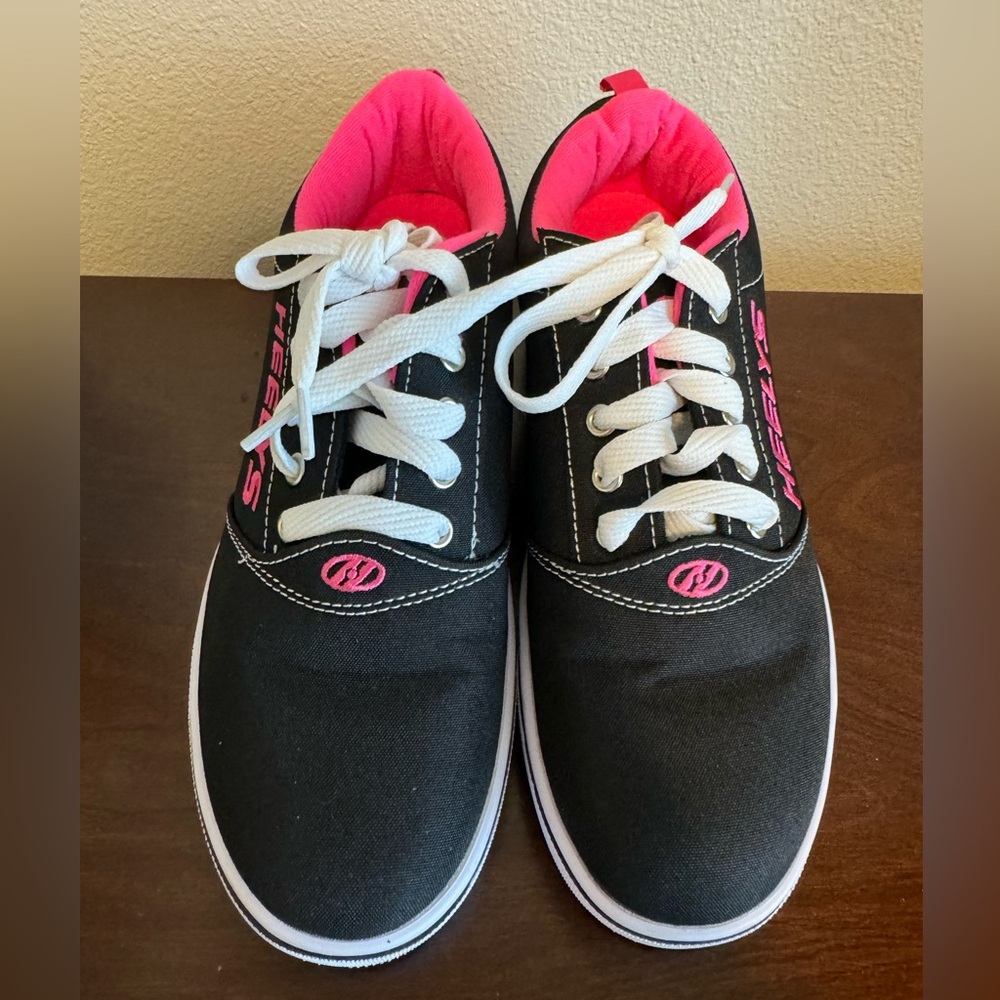 Heelys PRO 20
BLACK/WHITE/PINK
